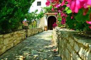 Anemole Traditional Cretan Villa