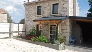 Vila Tilia - Manjadvorci