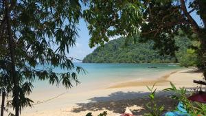 Baan Suan Kayoo 2 Buffalo Bay Aow Khao Kwai - 1hvězdičkové hotely ve městě Ko Phayam