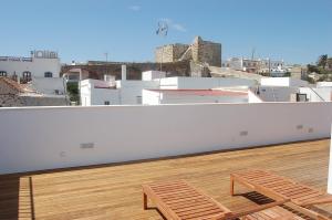 Calle Silos nº26, 11380, Tarifa, Cádiz, Spain.