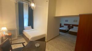New Park Hotel