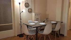 Coral Athens Centrer - 3,5 BD , 2 BATH