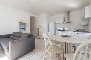 Appartements Centre Saint-Nazaire, appartement pour 6 personnes : photos des chambres