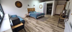 Villages vacances Gite La Belle Aventure avec piscine et jacuzzi : photos des chambres
