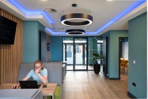 Yugo Explore - Melbourn Point