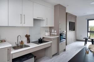 yugo explore melbourn point