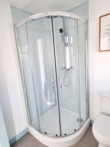 Visit Seaford Apartment - 4 Bedrooms