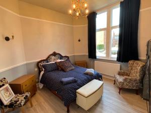 Red Gables - Ground Floor