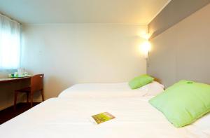 Hotels Campanile Biarritz : photos des chambres