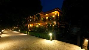 Rega Tuskars Riverside Resort Jim Corbett