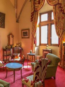 Hotels Abbaye de la Bussiere : photos des chambres