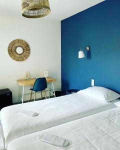 Hotels Amerique Hotel Palavas - Piscine - Plage : photos des chambres
