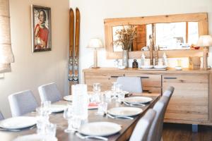 Chalets Le Chalet des Tartalys - 750 m des pistes de Serre Chevalier Chantemerle : photos des chambres