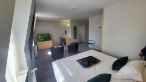 Hotels Le Castelet : photos des chambres