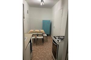 Apartamento confortável na praça central