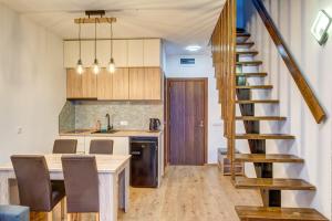 Skyday Penthouse Deluxe at Oak Residence