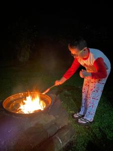 Cabaña rodeada de naturaleza en San Carlos