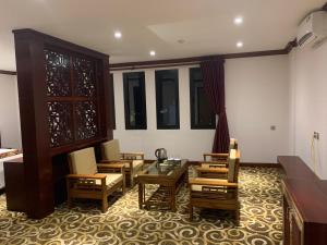 HOANG TRUNG HOTEL - Cô Tô