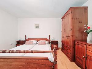 Vitos Sea View Apartment