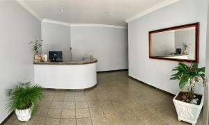 101- Lindo Apartamento Amplo e decorado, 2 quartos, sala, cozinha completa, mobiliario moderno, lavanderia , Excelente localização no bairro Bigorrilho