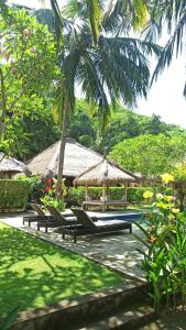 Mama Bellas Retreat