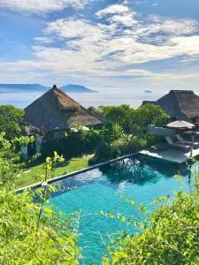 布卢泻湖乡村酒店 - 八丹拜