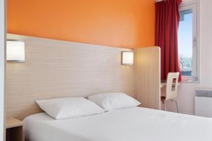 Hotels Premiere Classe Lyon Est - Bron Eurexpo : Chambre Double - Occupation simple