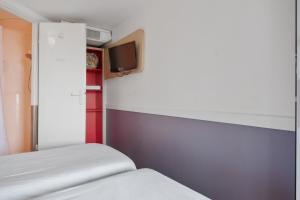 Hotels Premiere Classe Lyon Est - Bron Eurexpo : Chambre Triple