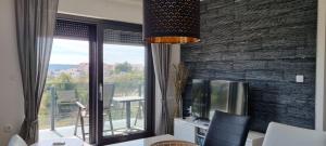 APARTMENT MEDULIN WITH SEA VIEW