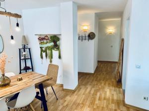 Hauzify I Apartament Fortuny