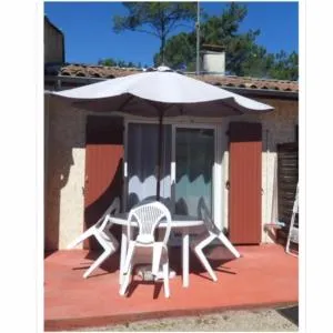 Chez Claire à Maubuisson- Location saisonnière - Maubuisson