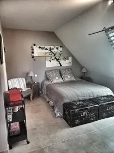 B&B Chez Séverine - 拉莫特－伯夫龙