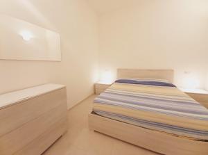 Central Palau Apartment - Air Conditioning & WiFi