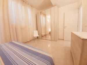 Central Palau Apartment - Air Conditioning & WiFi