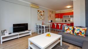 Comfort 1BDR Apartment WPool by LovelyStay