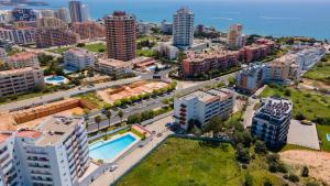 Comfort 1BDR Apartment WPool by LovelyStay