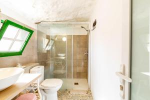 La Cueva de Tito-Casa Cueva en plena naturaleza