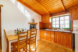 La Cueva de Tito-Casa Cueva en plena naturaleza