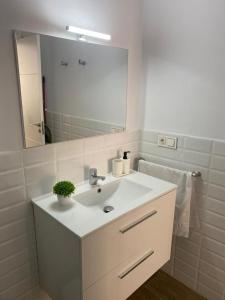 APARTAMENTOS MARMOLES CENTRO