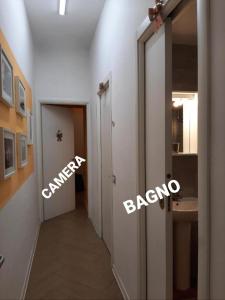 Large Double or Twin Room with Private External Bathroom room in My Trevi Rooms 88