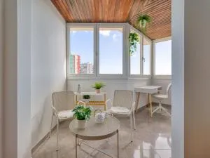 Bright Townhouse - Views - 5 min walk to the Beach - Guanarteme