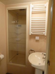 Beachside caravan, Family-friendly, WiFi