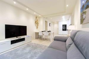 The Rentals Collection - River