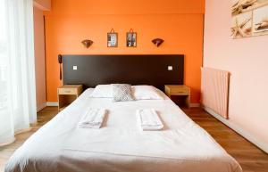 Hotels Hotel les Alignements : photos des chambres