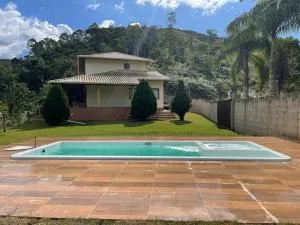 Região de Pedra Azul casa Amarela - Guandu