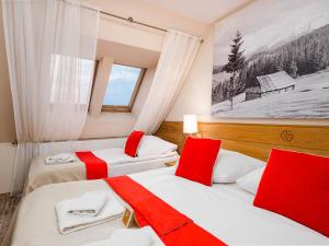 Quadruple Room room in Sichlański Dworek & SPA