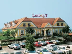 Landzeit Autobahnrestaurant & Motorhotel Loipersdorf - Grafendorf bei Hartberg