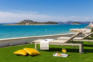 Luxury Apartment Sea