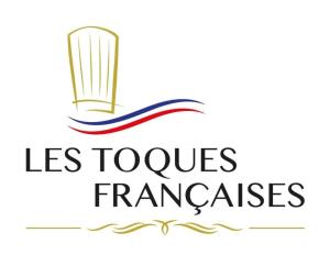 Hotels Logis Le Relais de la Voie Sacree : photos des chambres