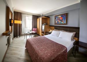 Family Suite room in Elit Asya Hotel